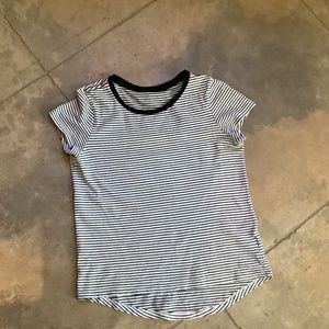 Old navy 8 girls shirt stripe white navy blue bundle only